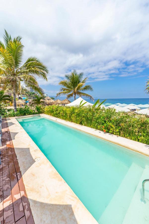 Suites At Sapphire Ocean Club 巴亞爾塔港 外观 照片